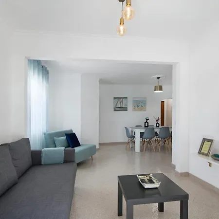 Jade Apartment
